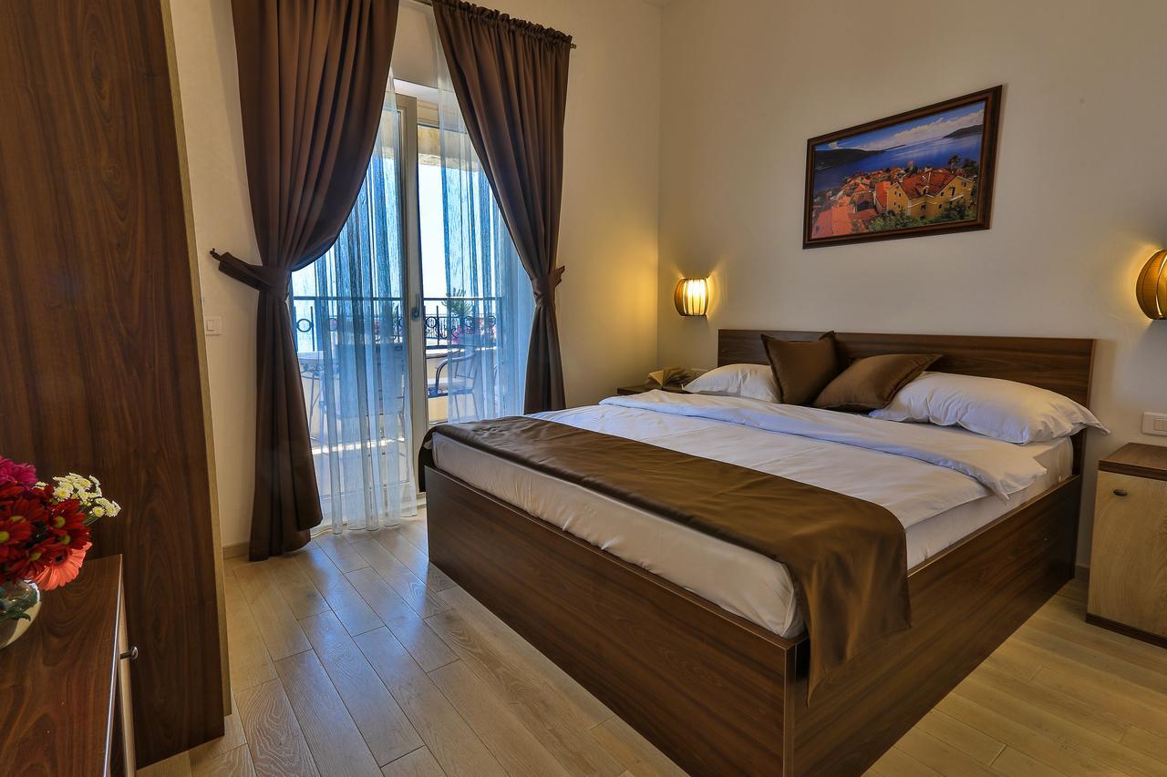 Sunny Villa Jasmine Sveti Stefan Zewnętrze zdjęcie